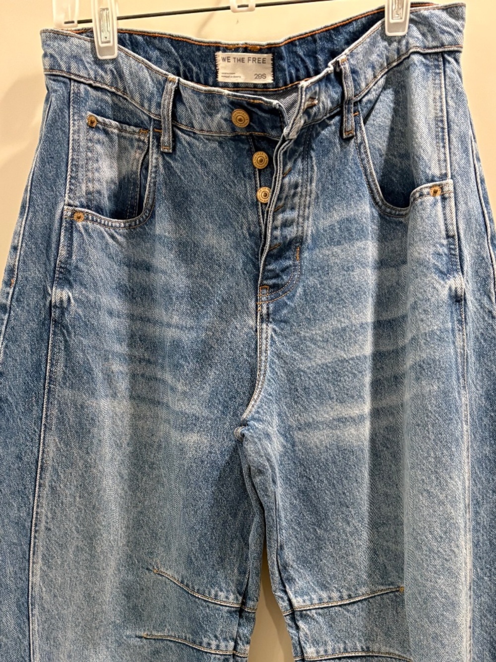We The Free Barrel jeans.   New !!! ..29 Short.